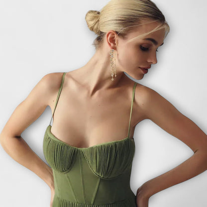 Lucrezia - Elegantní šaty s kouzlem
